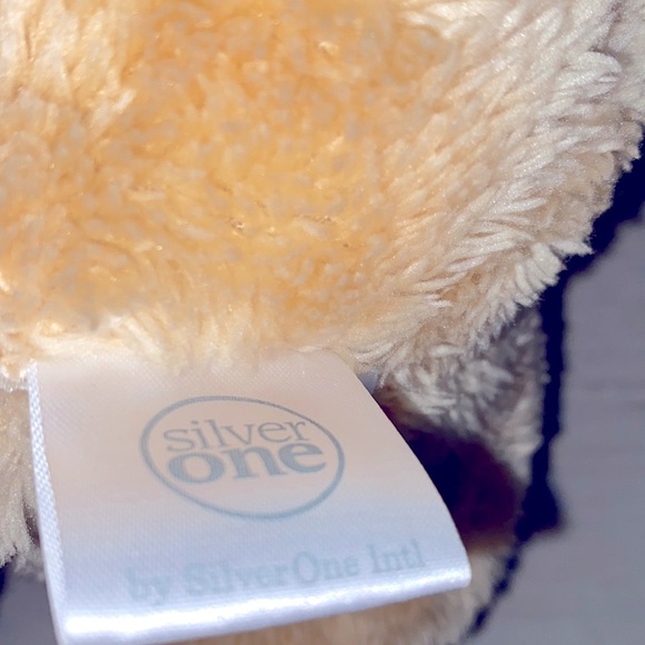 Silver One tan hippo plush - Picture 3 of 3